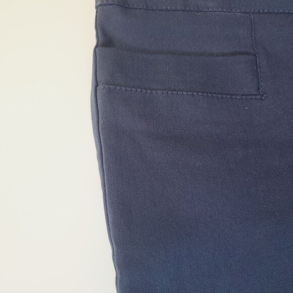 Briggs Petite Womens Black Cropped Capri Pants 6P Petite Like New Pull On - Picture 3 of 8